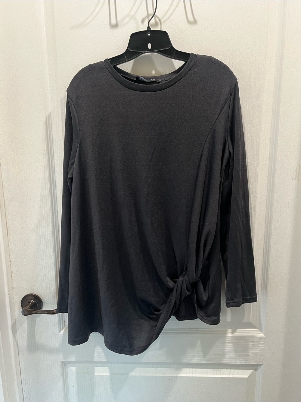 YOINS Black Long Sleeve Knot Front Tee